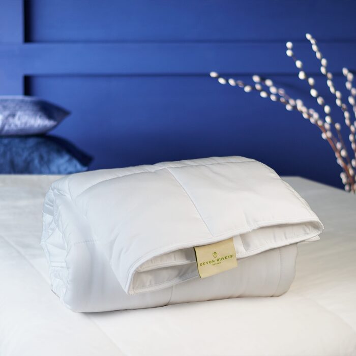 Devon Duvets 100% Wool Light Weight