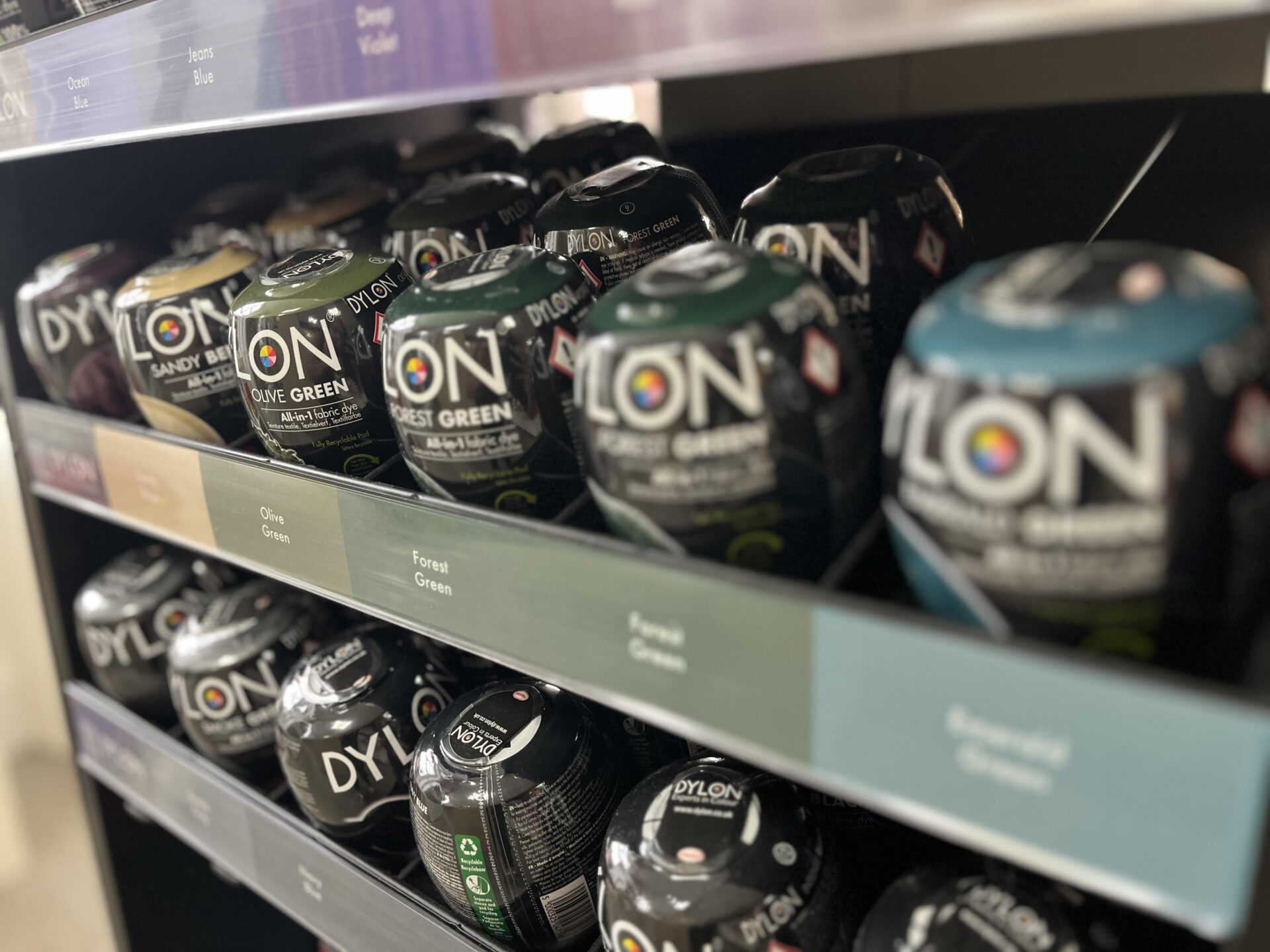 Dylon fabric dyes