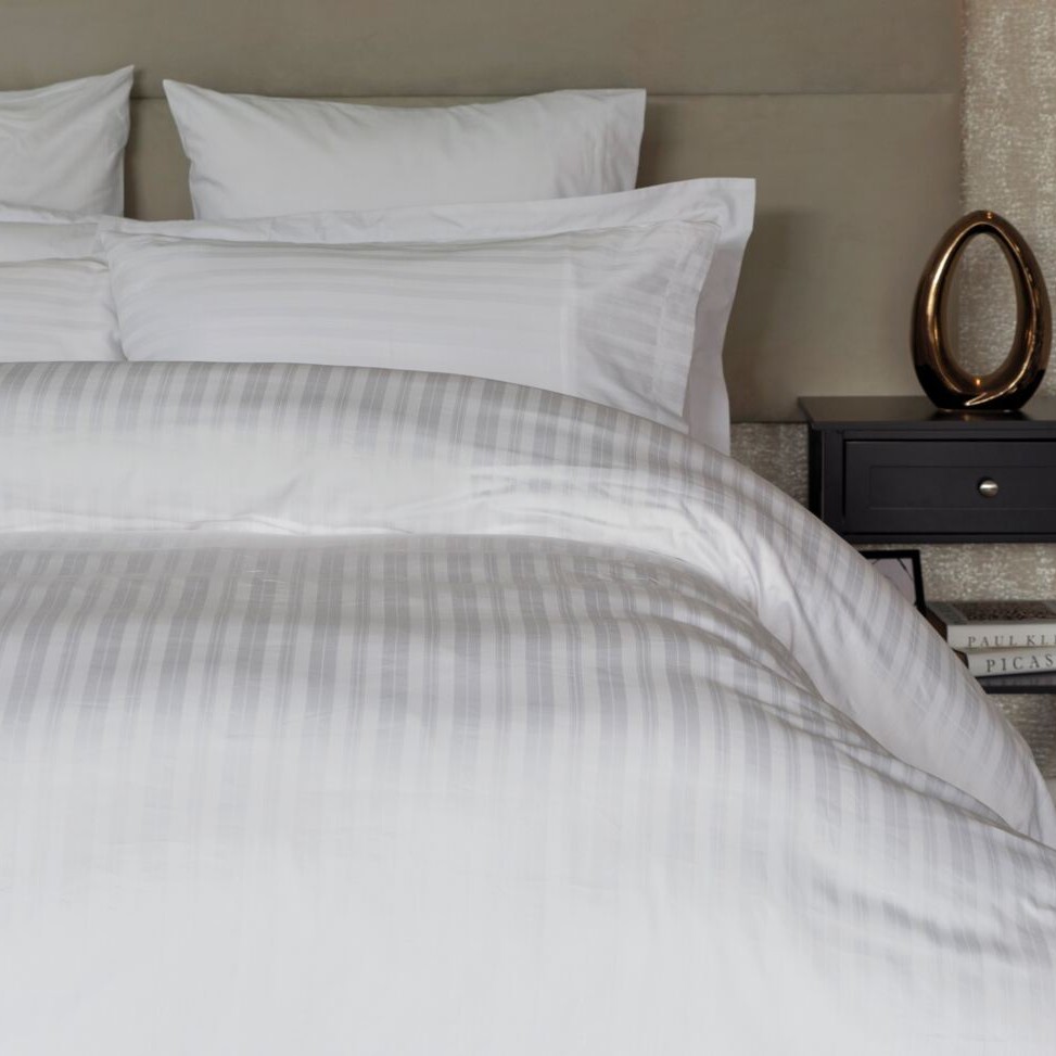 Hotel Tribeca Duvet Cover Set - white